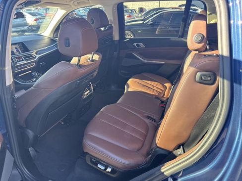 Used 2021 BMW X7 xDrive40i w/ Premium Package image 25