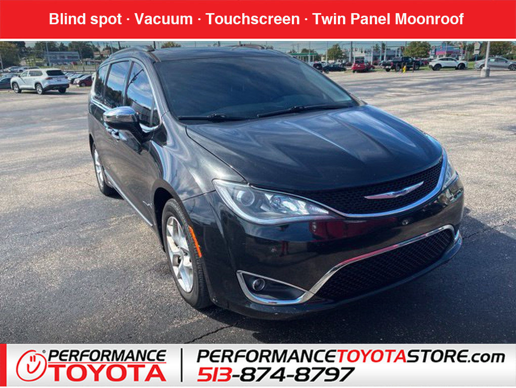 Used 2020 Chrysler Pacifica Limited FWD image 1