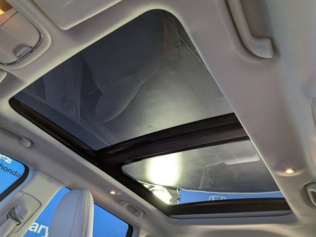 Used 2021 Jeep Cherokee Latitude Plus w/ Sun & Sound Group FWD image 21