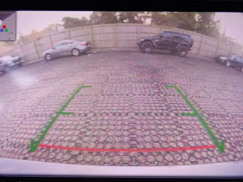 Used 2023 Volkswagen Jetta SE image 21