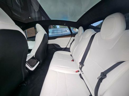 Used 2025 Tesla Model S AWD/4WD image 64