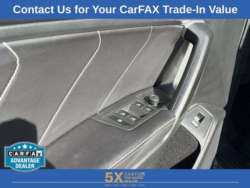 Used 2024 Volkswagen Tiguan SE image 27