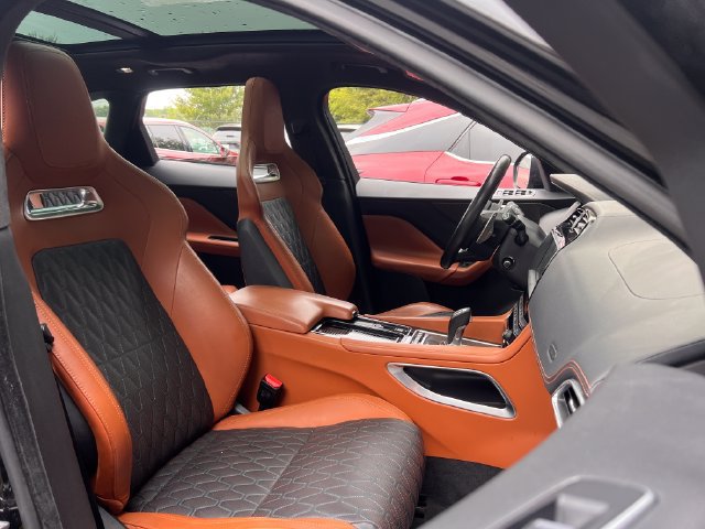 Used 2020 Jaguar F-PACE SVR AWD/4WD image 33