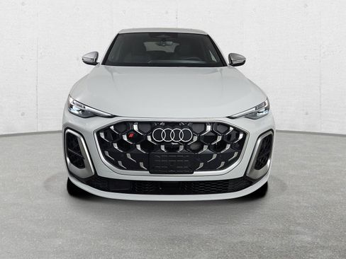 New 2026 Audi SQ5 Premium Plus image 2