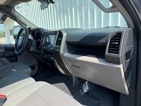 Used 2022 Ford F250 XL w/ STX Appearance Package AWD/4WD image 17