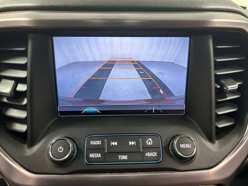 Used 2017 GMC Acadia SLT AWD/4WD image 15
