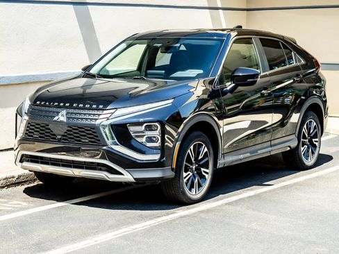 Used 2023 Mitsubishi Eclipse Cross AWD image 1