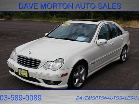 Used 2006 Mercedes-Benz C 230 Sedan image 2