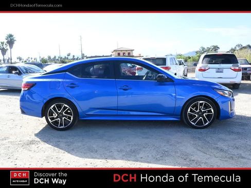 Used 2024 Nissan Sentra SR FWD image 5
