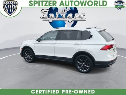 Used 2023 Volkswagen Tiguan SE w/ Panoramic Sunroof Package FWD image 7