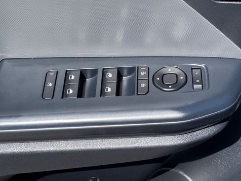 Used 2025 Kia K4 FWD image 21