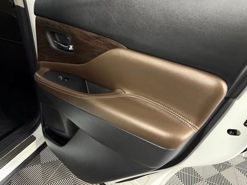 Used 2024 Nissan Murano Platinum w/ Cargo Package image 32