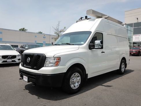 Used 2021 Nissan NV 3500 SV RWD image 4