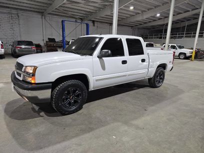 Used 2005 Chevrolet Silverado 1500 4x4 Crew Cab w/ Safe And Sound Package