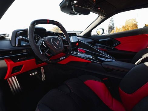 Used 2024 Chevrolet Corvette Z06 w/ Stealth Interior Trim Package RWD image 29