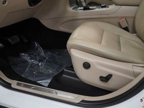 Certified 2021 Jeep Grand Cherokee Limited image 43