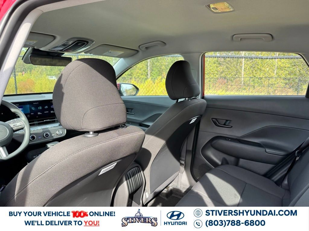 Used 2026 Hyundai Kona SE FWD image 18