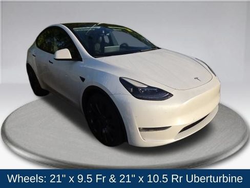 Used 2022 Tesla Model Y Performance AWD/4WD image 2