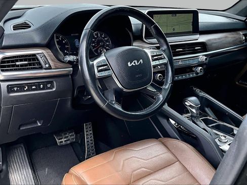 Used 2022 Kia Telluride SX w/ SX Prestige Package AWD/4WD image 16