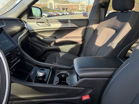 New 2025 Jeep Grand Cherokee L Laredo w/ Luxury Tech Group I image 22