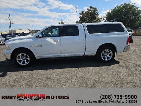 Used 2015 RAM 1500 Laramie w/ Convenience Group AWD/4WD image 4