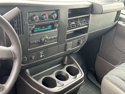 Used 2024 GMC Savana 2500 w/ Driver Convenience Package image 28