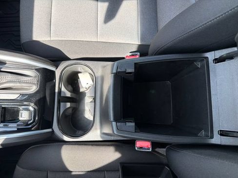 Used 2024 Chevrolet Colorado Trail Boss w/ Technology Package AWD/4WD image 28
