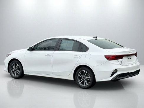 Certified 2024 Kia Forte LXS image 3