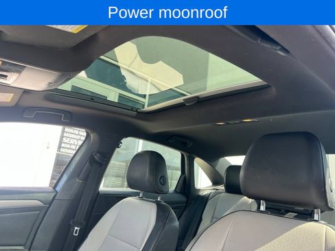 Used 2019 Volkswagen Jetta R-Line w/ R-Line Cold Weather Package FWD image 11