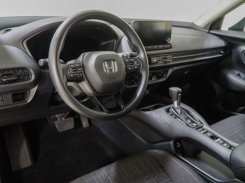 Used 2023 Honda HR-V LX image 19