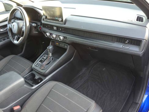 Used 2023 Honda CR-V Sport image 28