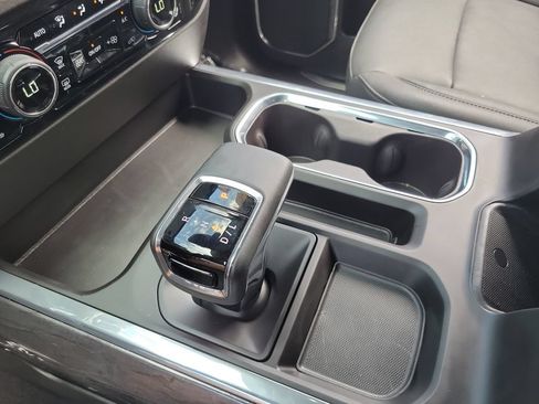 Used 2024 Chevrolet Silverado 1500 LTZ w/ Technology Package RWD image 13