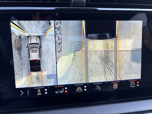 New 2026 GMC Sierra 1500 AT4X w/ LPO, Black Badging Package image 30