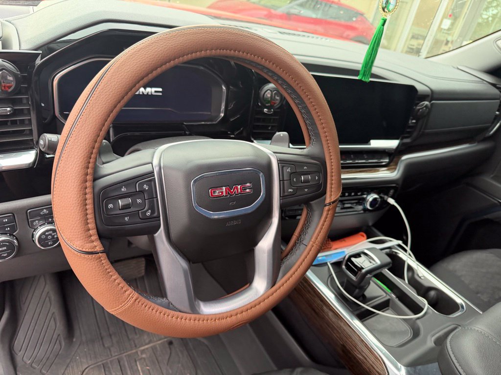 Used 2024 GMC Sierra 1500 Elevation AWD/4WD image 8