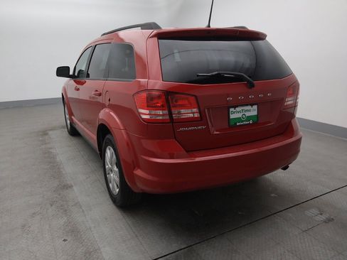 Used 2019 Dodge Journey SE image 5