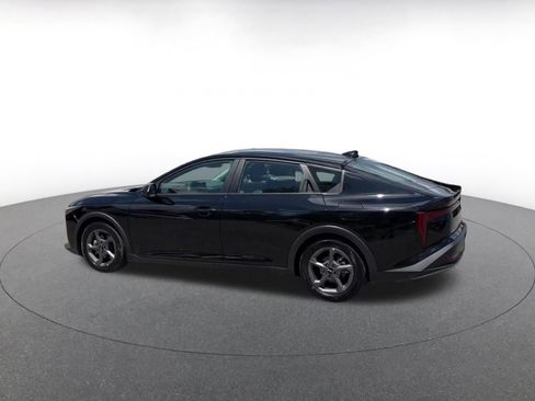 Used 2025 Kia K4 FWD image 9