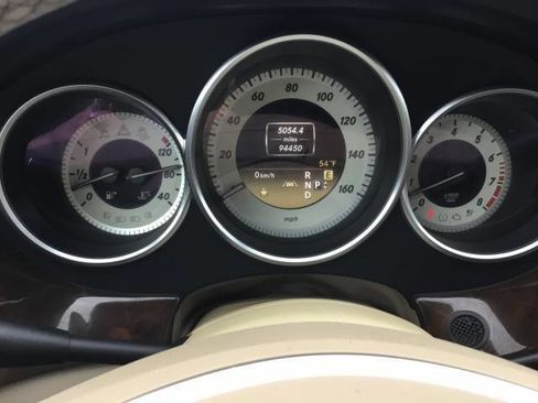 Used 2012 Mercedes-Benz CLS 550 4MATIC image 15