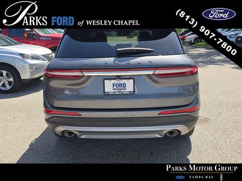 Used 2025 Lincoln Corsair FWD image 6