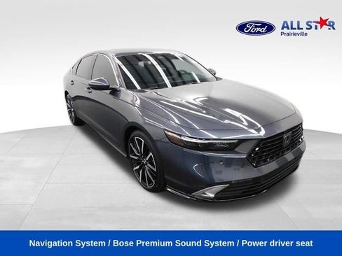 Used 2024 Honda Accord Touring image 1