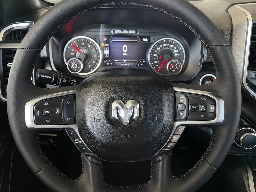 New 2026 RAM 1500 Big Horn AWD/4WD image 24