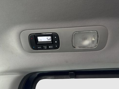 Used 2021 Honda Odyssey EX-L image 38