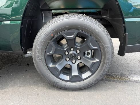 New 2026 RAM 1500 Express AWD/4WD image 35