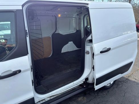 Used 2018 Ford Transit Connect XL image 17