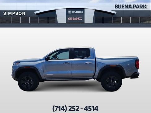 Used 2025 GMC Canyon Elevation w/ Convenience Package RWD image 5