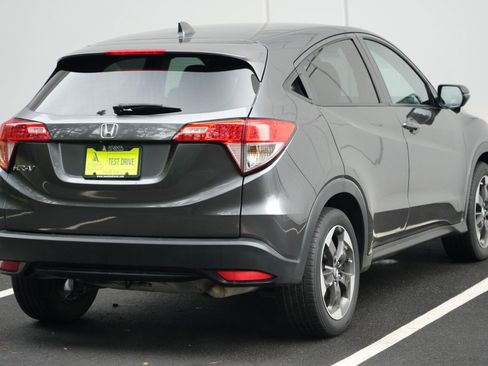 Used 2018 Honda HR-V EX image 46