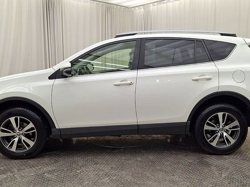Used 2018 Toyota RAV4 XLE image 8