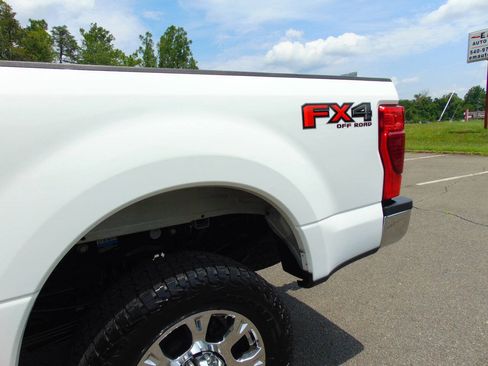 Used 2020 Ford F350 Lariat w/ Lariat Ultimate Package AWD/4WD image 30