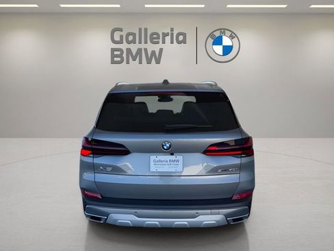 Certified 2024 BMW X5 sDrive40i w/ Executive Package image 9