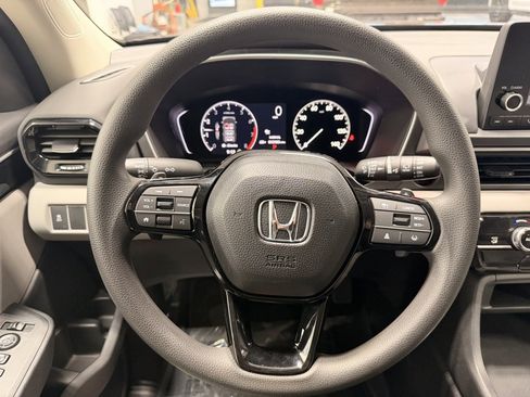 Used 2024 Honda Pilot LX image 23