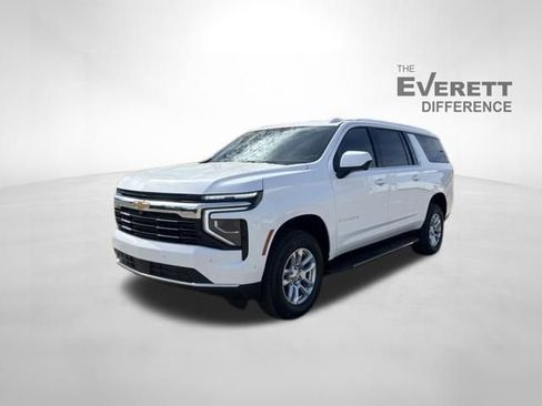 New 2026 Chevrolet Suburban LS w/ Max Trailering Package AWD/4WD image 7